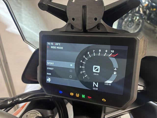 ktm - 1290-super-duke-gt