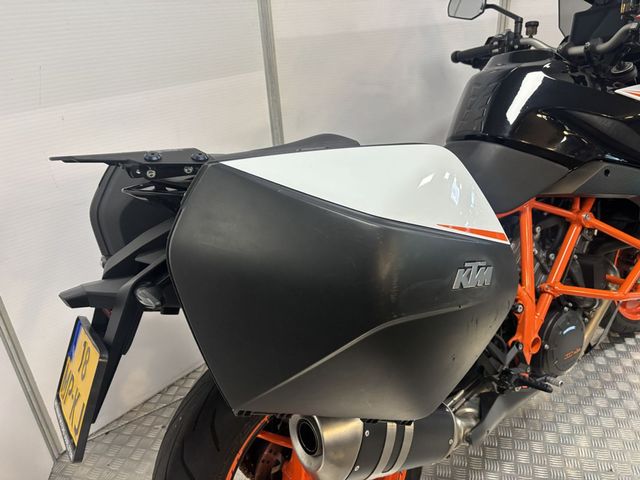 ktm - 1290-super-duke-gt
