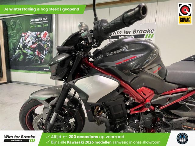 kawasaki - z900