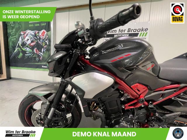 kawasaki - z900