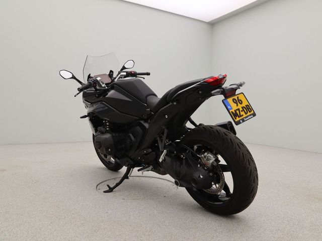 bmw - r-1300-rs