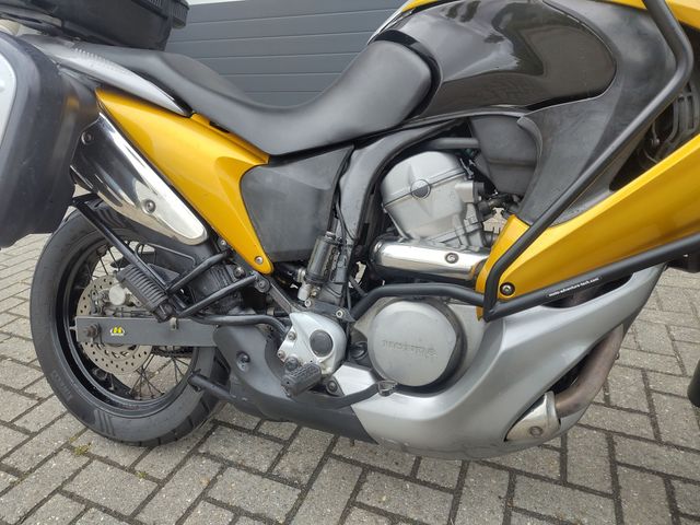 honda - xl-700-v-transalp-abs