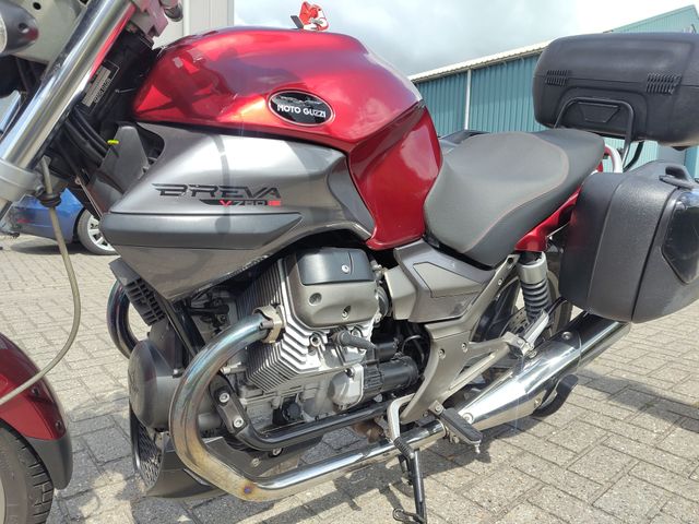 moto-guzzi - 750-breva-touring