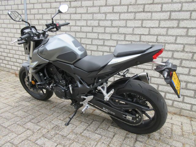 honda - cb-750-hornet