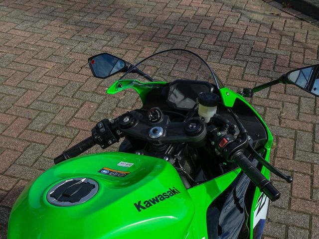 kawasaki - ninja-zx-6r-636-krt-edition