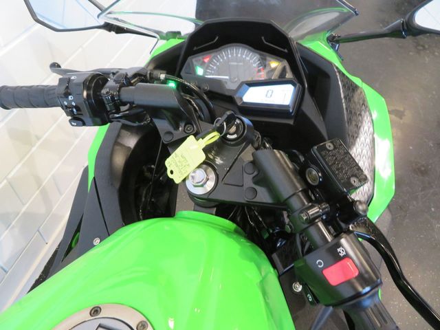 kawasaki - ninja-300