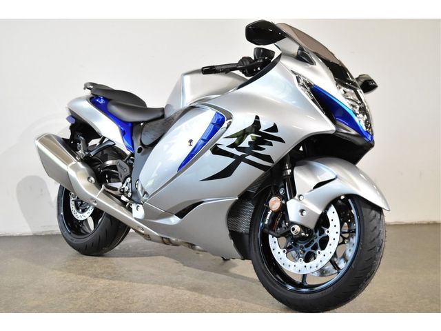 suzuki - gsx-r-1300-hayabusa