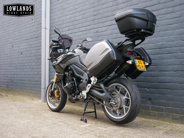 triumph - tiger-1050