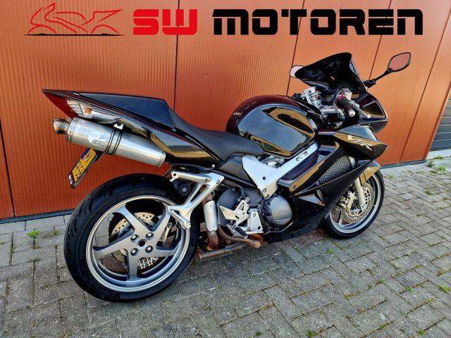 honda - vfr-800-fi-vtec-abs
