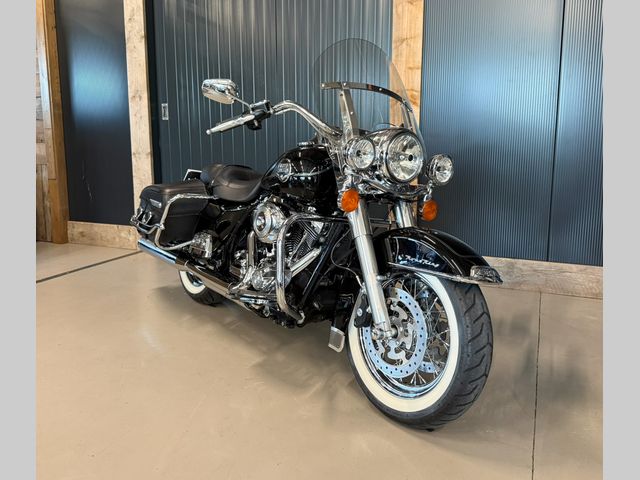 harley-davidson - road-king-classic-flhrc