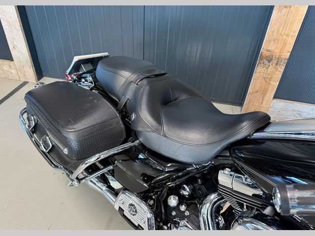 harley-davidson - road-king-classic-flhrc