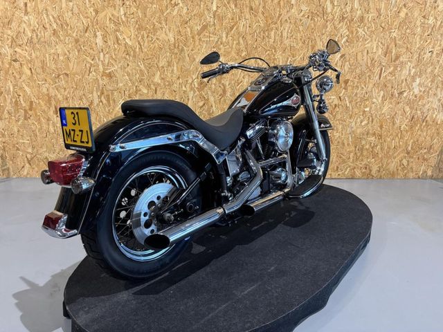 harley-davidson - heritage-softail-classic-flstc