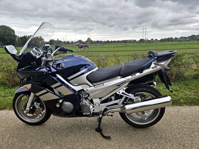 yamaha - fjr-1300