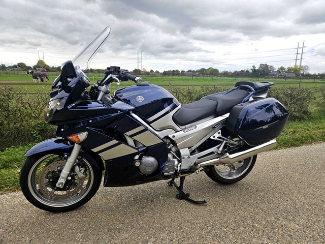 yamaha - fjr-1300