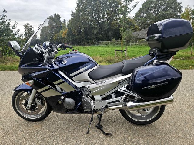 yamaha - fjr-1300