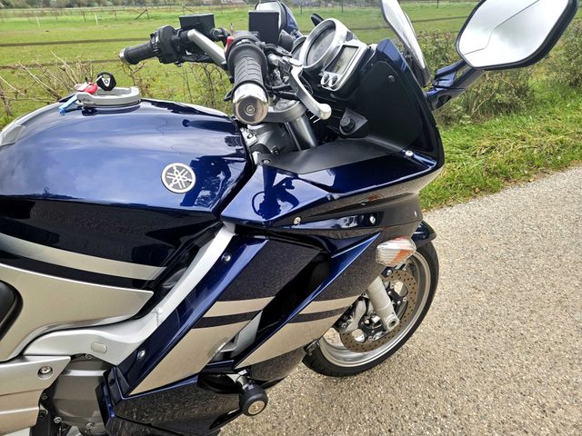 yamaha - fjr-1300