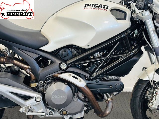 ducati - m-696