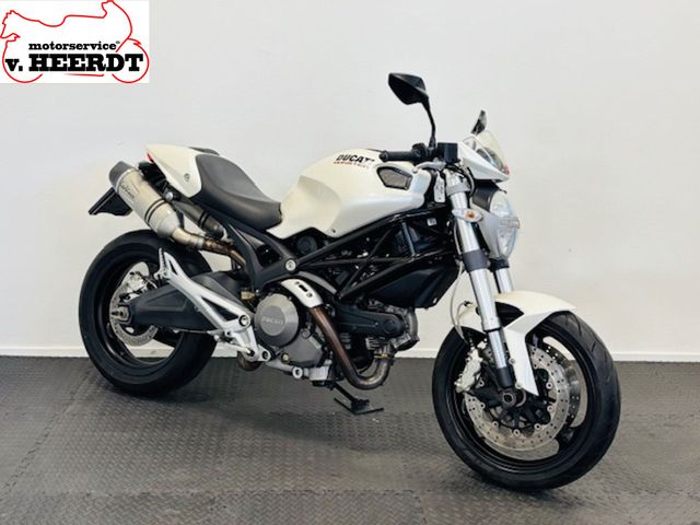 ducati - m-696