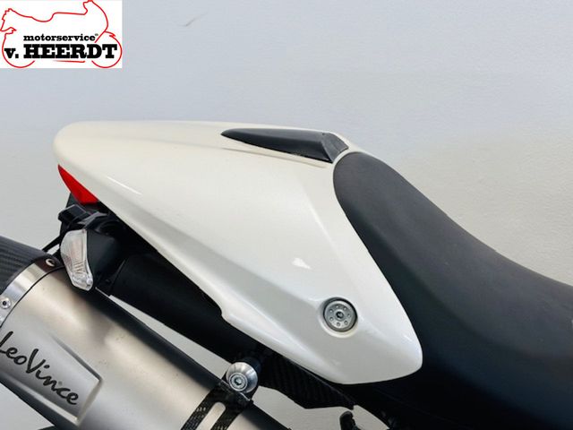 ducati - m-696