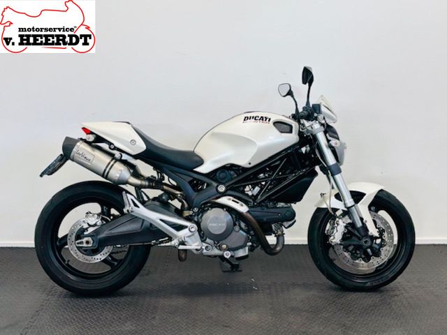 ducati - m-696