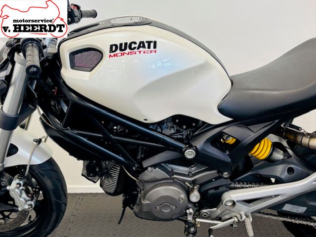 ducati - m-696