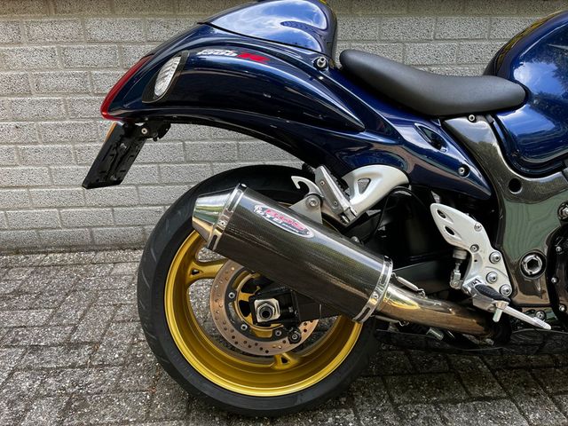 suzuki - gsx-r-1300-hayabusa