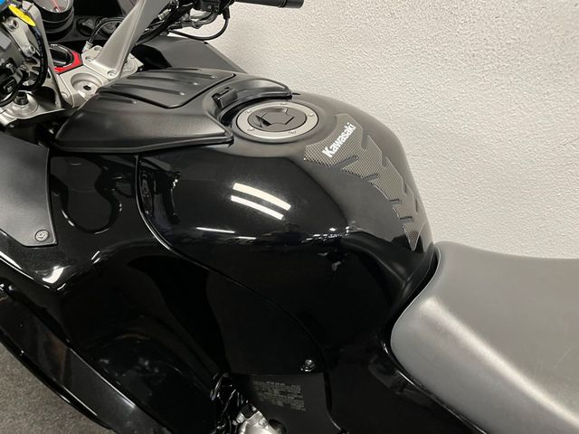 kawasaki - gtr-1400