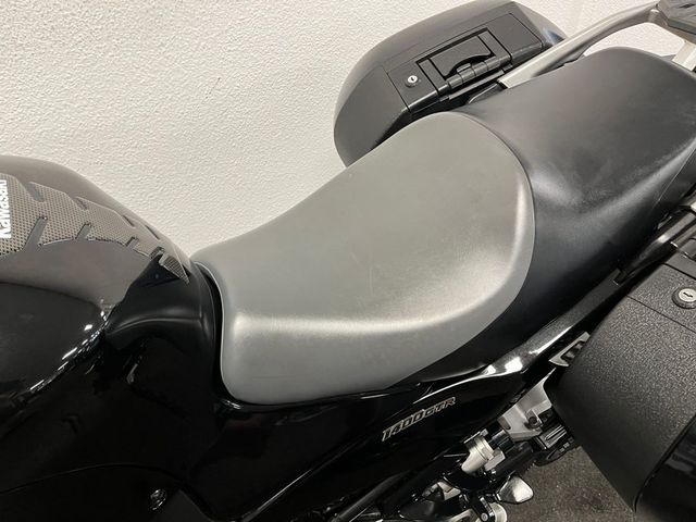kawasaki - gtr-1400