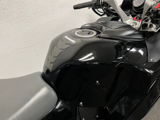 kawasaki - gtr-1400