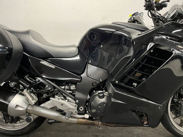 kawasaki - gtr-1400