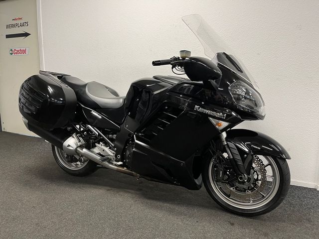 kawasaki - gtr-1400