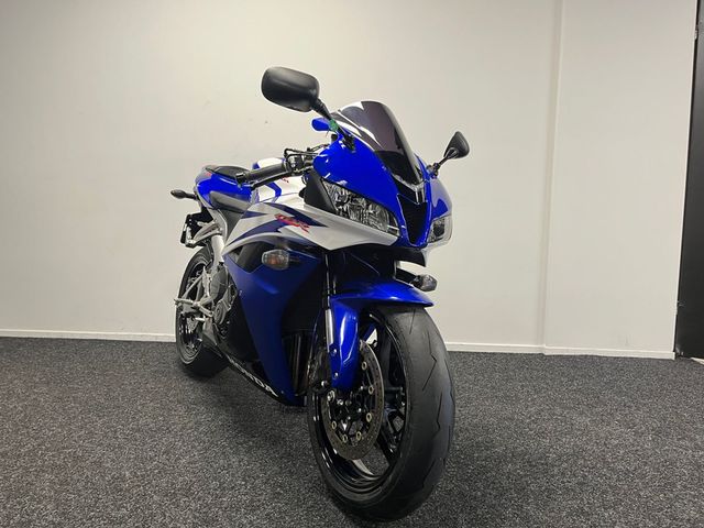 honda - cbr-600-rr