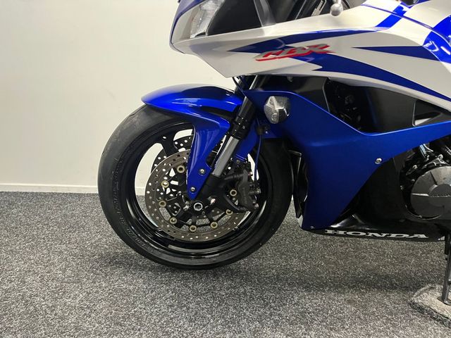 honda - cbr-600-rr