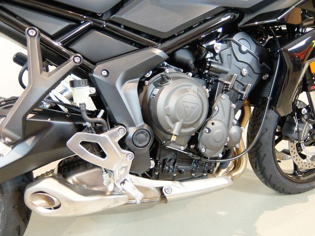 triumph - tiger-660