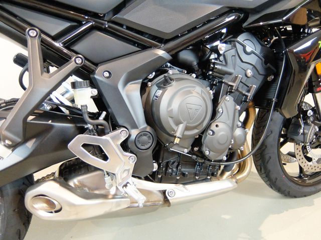triumph - tiger-660