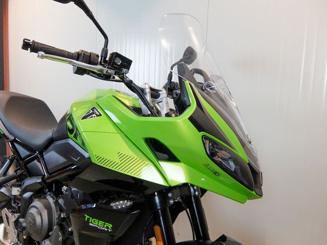 triumph - tiger-660