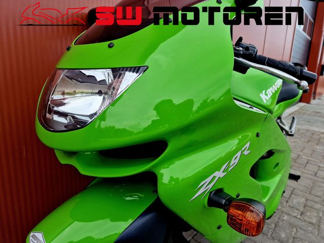 kawasaki - zx-9r-ninja