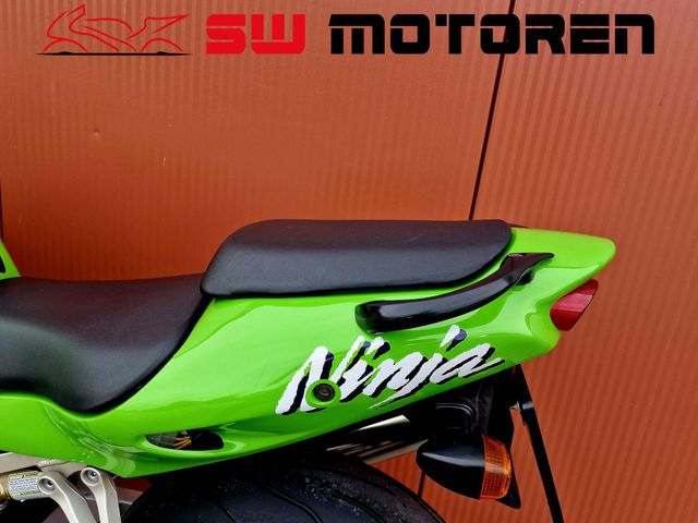 kawasaki - zx-9r-ninja