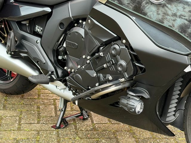bmw - k-1600-b-midnight