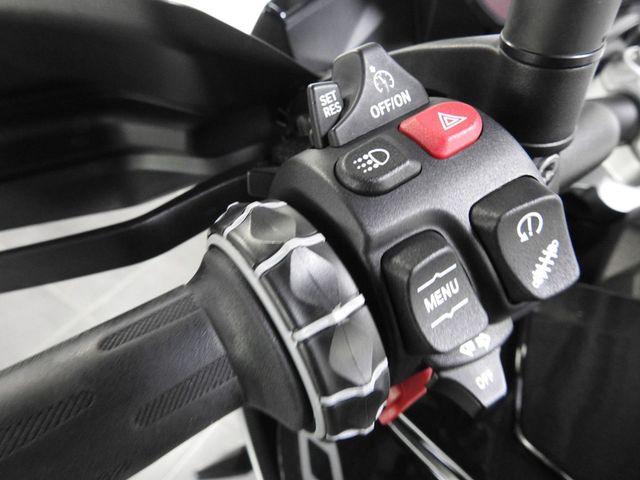 bmw - s-1000-xr