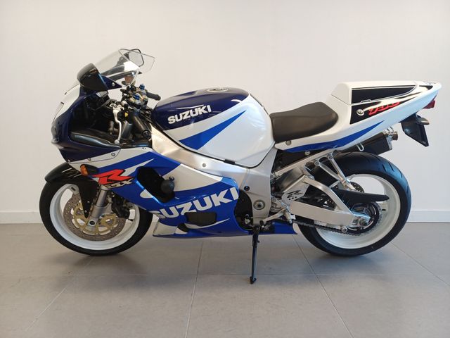 suzuki - gsx-r-750