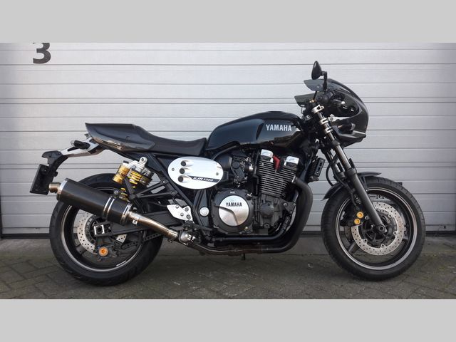 yamaha - xjr-1300