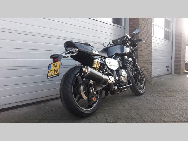 yamaha - xjr-1300