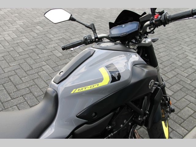 yamaha - mt-07-abs