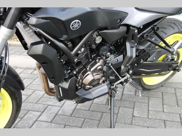 yamaha - mt-07-abs