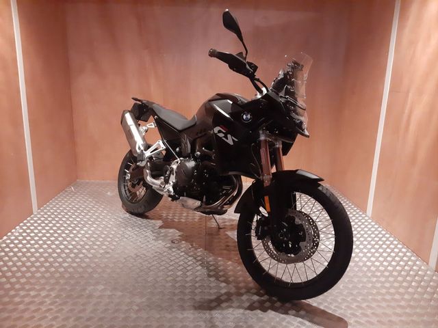 bmw - f-900-gs
