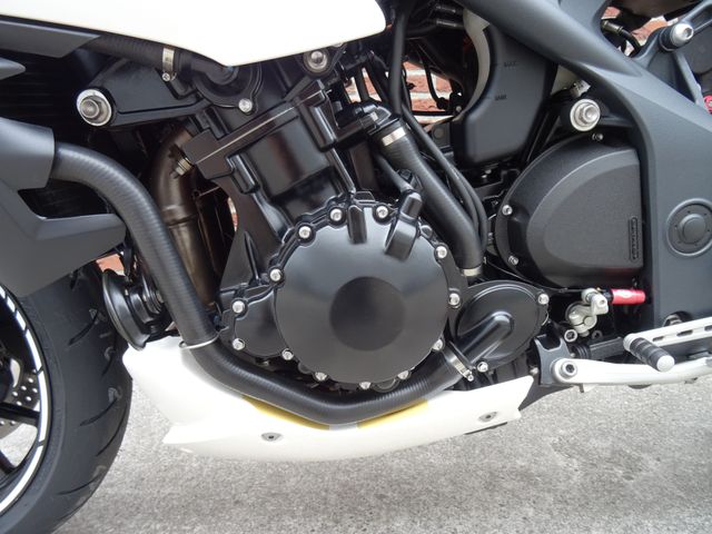 triumph - speed-triple-1050-abs