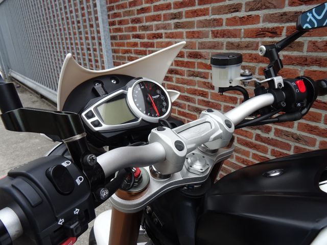 triumph - speed-triple-1050-abs