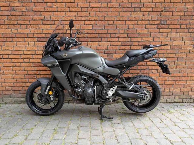 yamaha - tracer-9