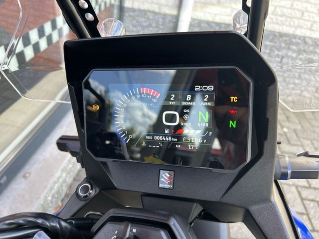 suzuki - v-strom-800
